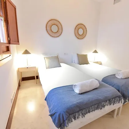 Apartment New! Luxury Design With Free Parking